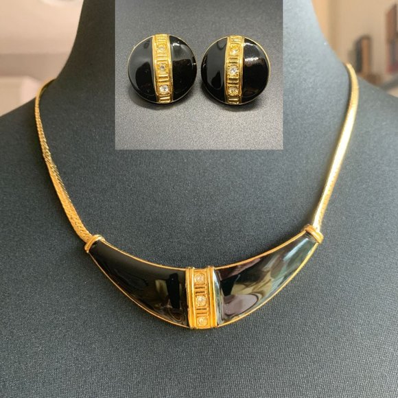 Signed Avon 1988 Dramatic Style Black Enamel Rhinestone Necklace Earrings Set - Picture 1 of 7